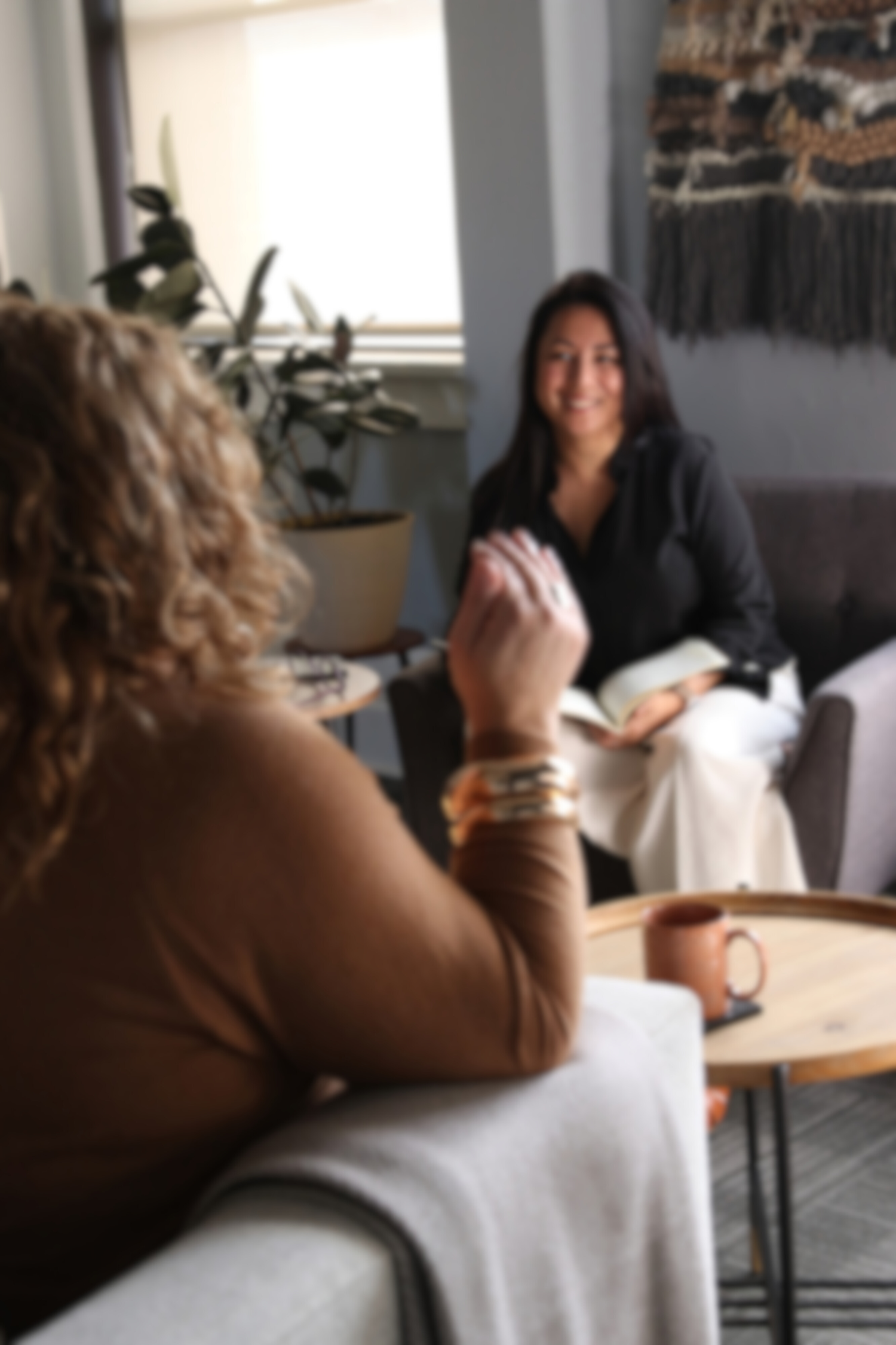 Daisy Perez in session